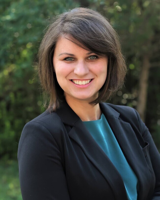 Corina Tolan