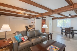 6449 E Sheridan St, Scottsdale, AZ 85257