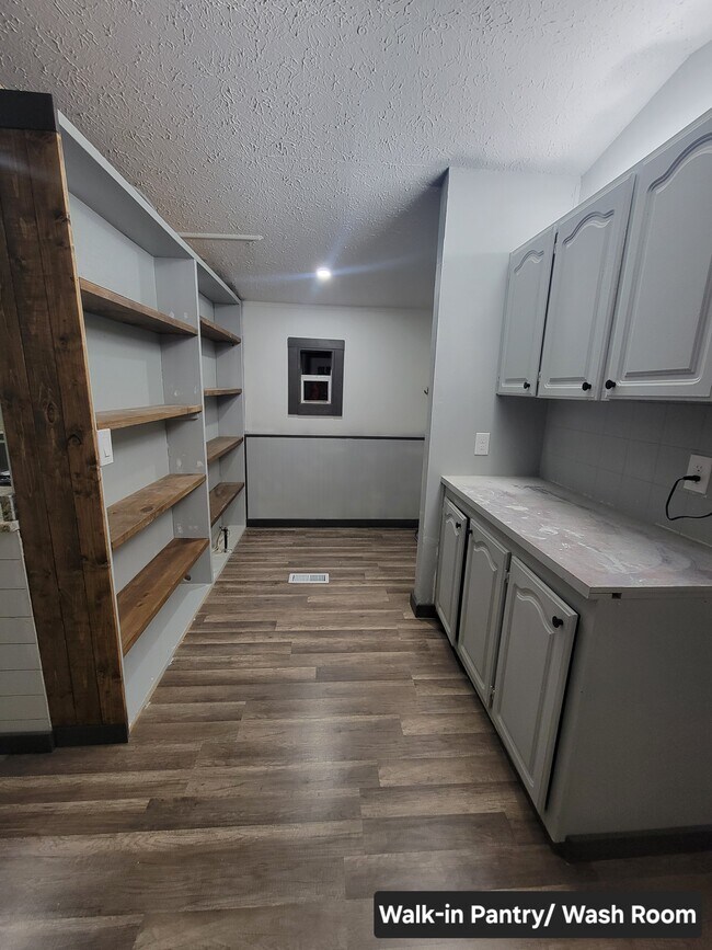 W6764 Rural Estate, Necedah, WI 54646 - photo 6