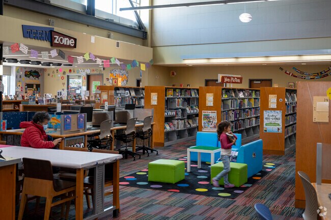 Oakland Public library is a great place to spend an afternoon in Arroyo Viejo.