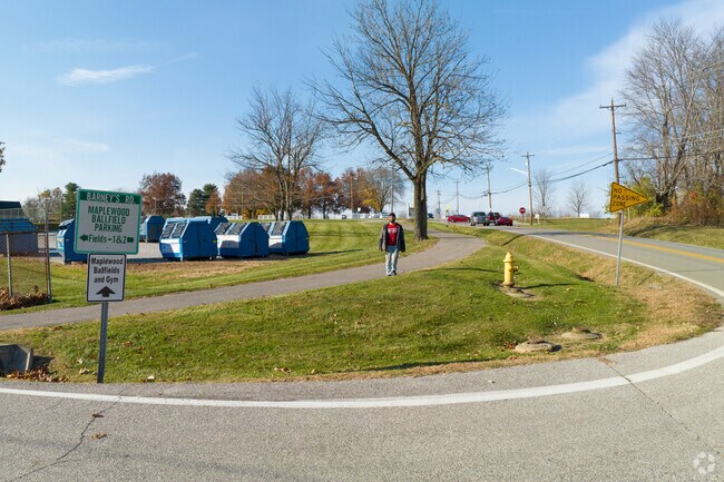 Roads and walking trails alike make Hebron a pedestrian-friendly community.