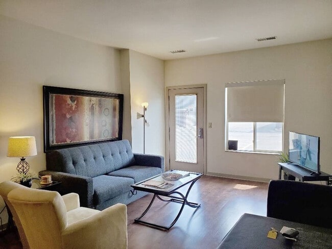 1200 N 62nd St unit ID1094352P, Wauwatosa, WI 53213 - photo 2