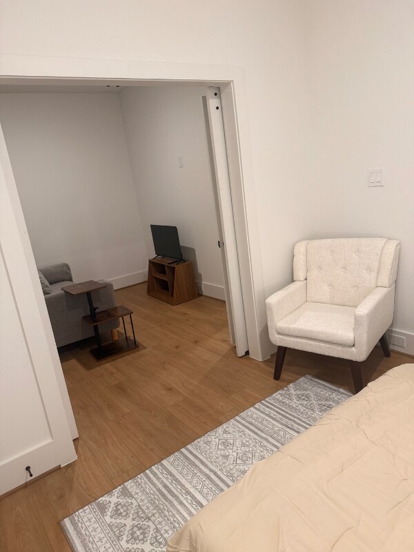 1901 S Victory St, Houston, TX 77088 - photo 6