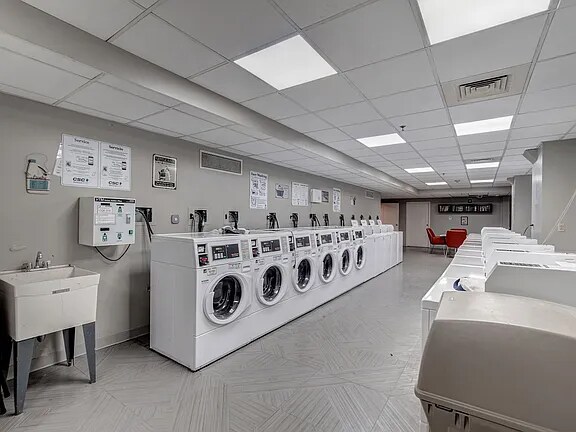 1512 Spruce St unit 10, Philadelphia, PA 19102 - photo 7