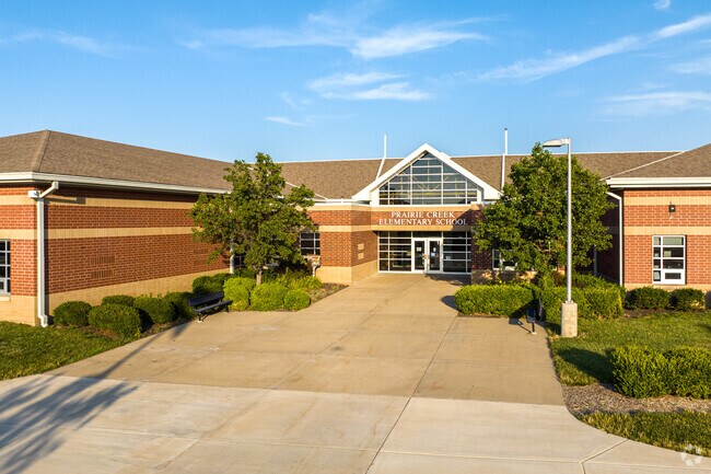 Prairie Creek Elementary School received the Kansas Standard of Excellence.