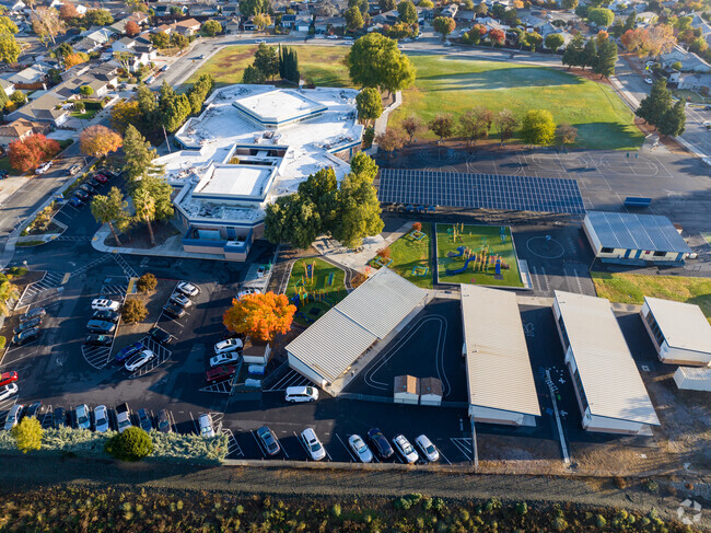 Explore knowledge at to Rachel Carson Elementary School.