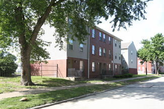2002 E Obear Ave, Saint Louis, MO 63107