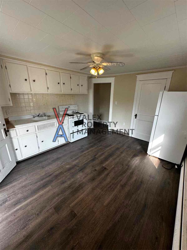 531 N Bromley Ave unit 2, Scranton, PA 18504 - photo 3