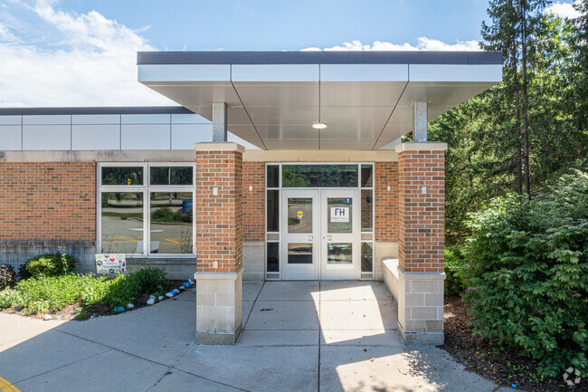 Collins Elementary School is located in Grand Rapids, Michigan.