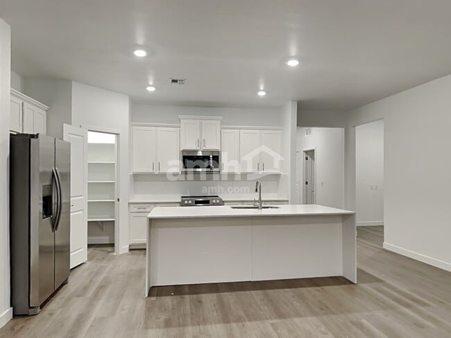 13061 N Serenity Vly Dr, Marana, AZ 85653 - photo 4