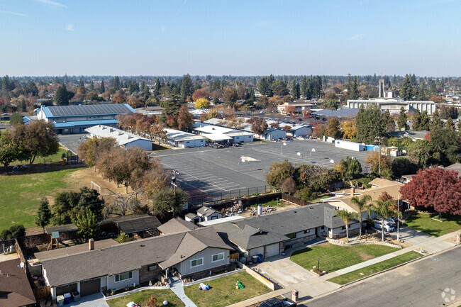 St. Anthony's School is located in a quiet area of Fresno.