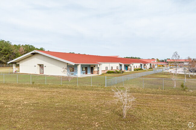 Little Pearl Elementary School’s mission is to provide a safe and nurturing environment.