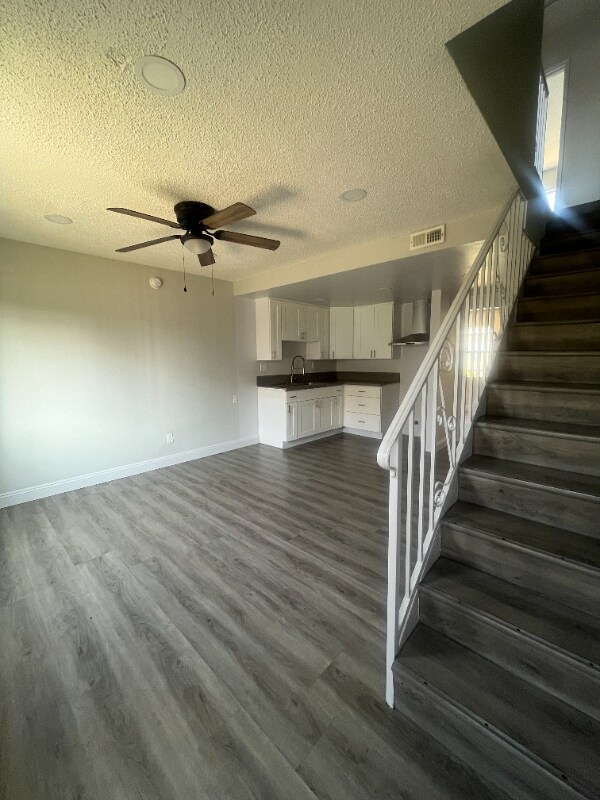 1156 W 39th St Unit 3, Los Angeles, CA 90037