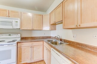 13050 W Cedar Dr, Lakewood, CO 80228