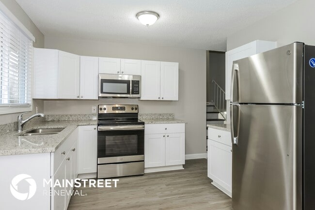 7905 E 117th Place, Kansas City, MO 64134 - photo 7