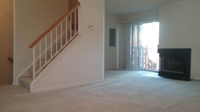 11009 Sentry Ridge Rd, Manassas, VA 20109 - photo 7