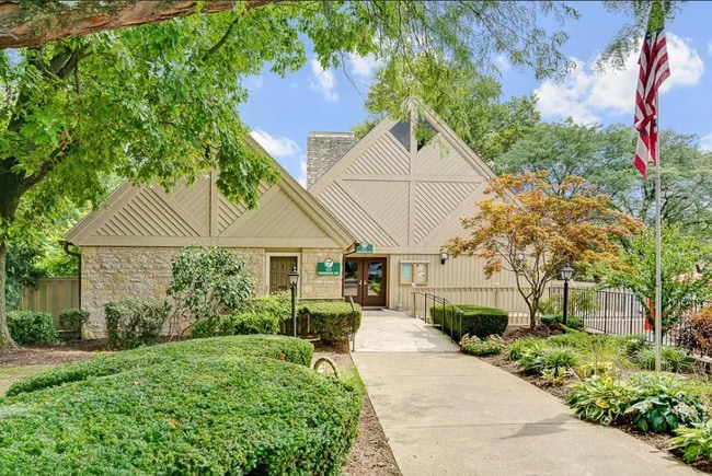 4819 Middletowne St unit I, Columbus, OH 43214 - photo 3