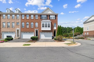 20808 Yeats Square, Ashburn, VA 20148