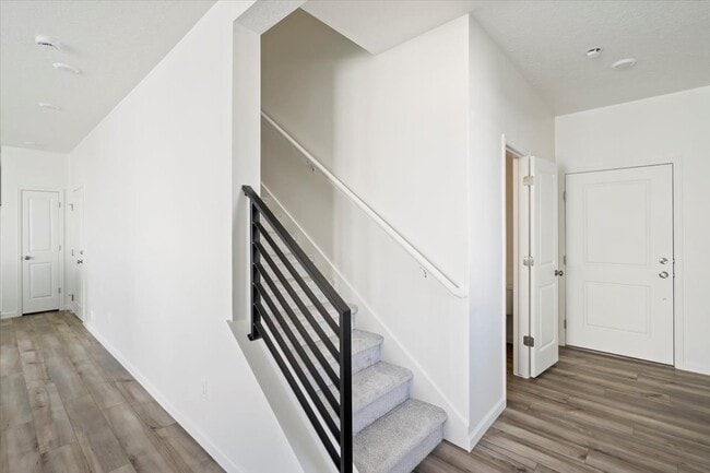 401 E Kanab Creek Dr, Saratoga Springs, UT 84045 - photo 2