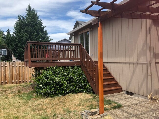 12289 SW 114th Terrace, Portland, OR 97223 - photo 4