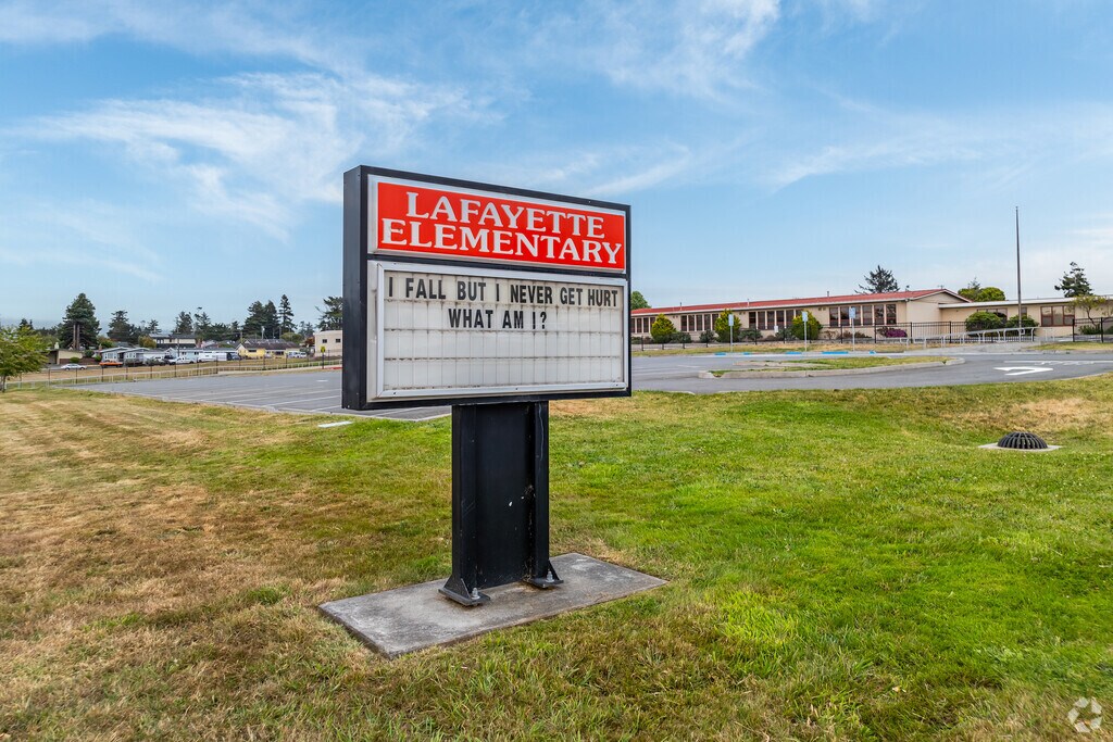 Lafayette Elementary School is located in Eureka, CA.