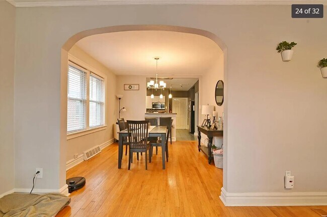 7019 Dartmouth Ave unit 2nd Floor, Saint Louis, MO 63130 - photo 6