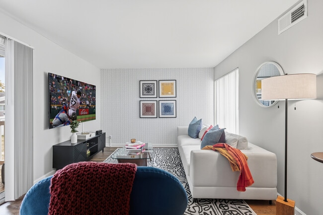 Fieldpointe of St. Louis, Saint Louis, MO 63146 - photo 2