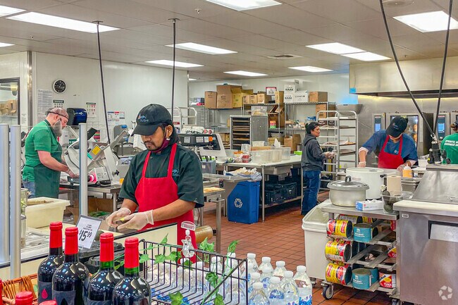 Find fresh-made products at Sprouts in Kingsridge.