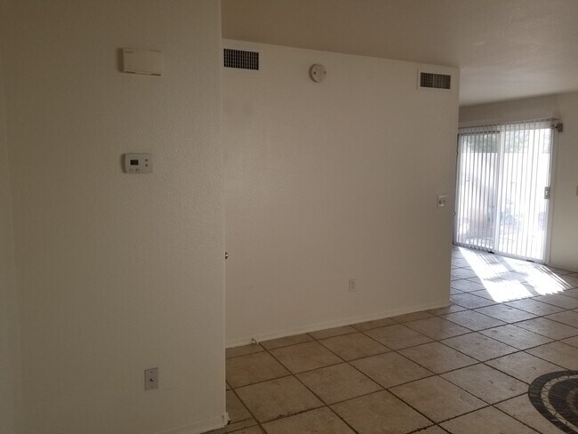 6109 Crockery St, Las Vegas, NV 89130 - photo 3
