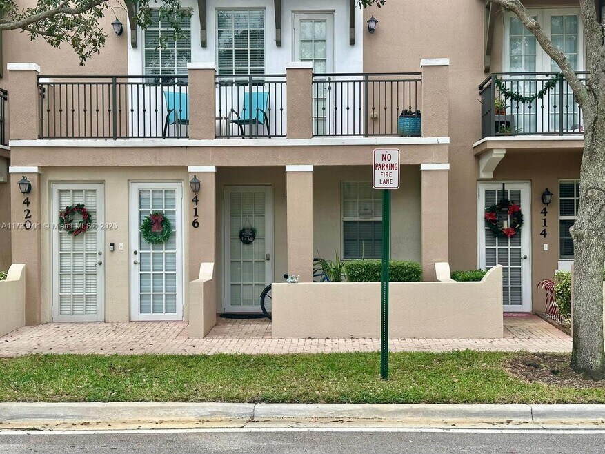 418 SW 147th Ave unit 5009, Pembroke Pines, FL 33027 - photo 1