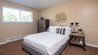 860 Boone Rd SE, Salem, OR 97306