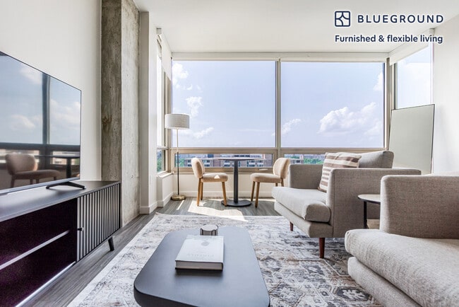 301 M St SW unit FL11-ID1137, Washington, DC 20024 - photo 4