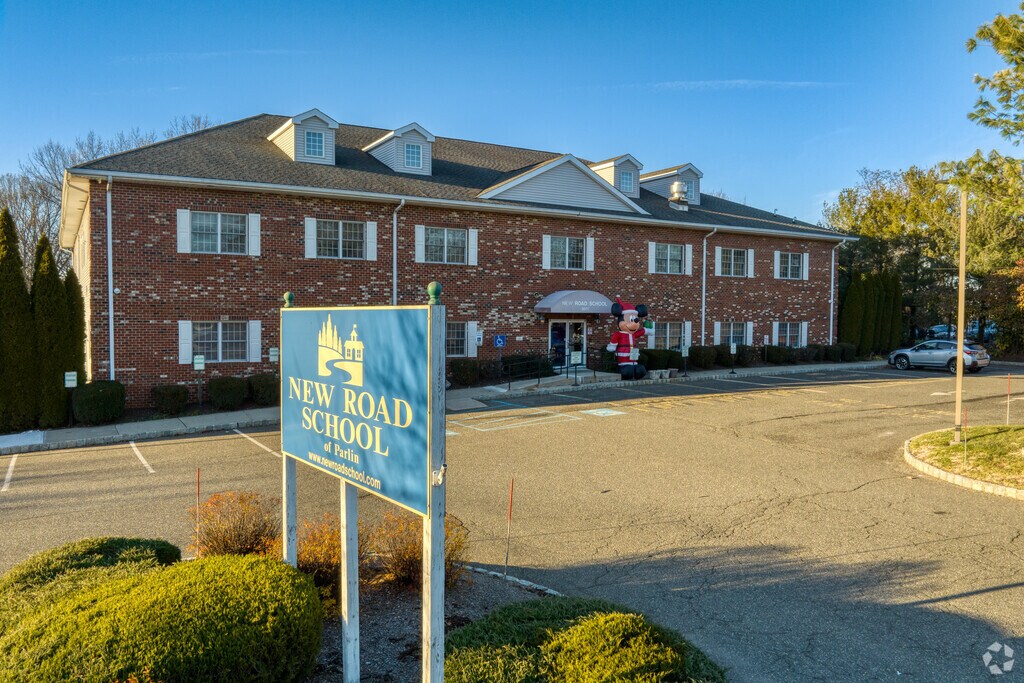 Welcome to New Road School.