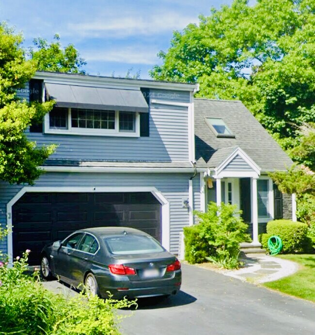 94 Country Club Dr Unit 94 Country Club Drive, Yarmouth Port, MA 02675