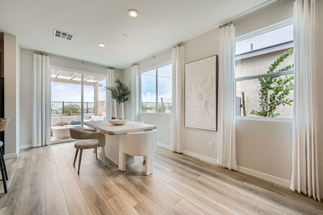 8544 Vanhoy Creek St unit 36582412, Las Vegas, NV 89161 - photo 6