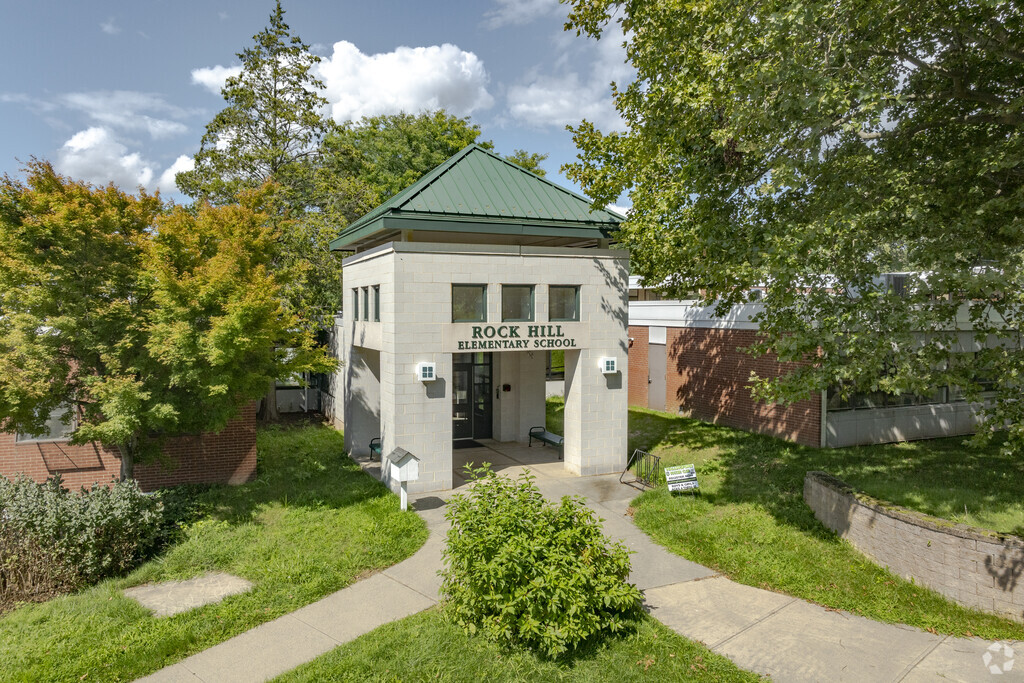 Rock Hill Elementary School is located at 911 Durham Road in Wallingford, CT.