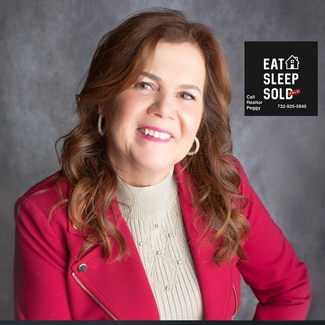 Peggy Yanuzzelli