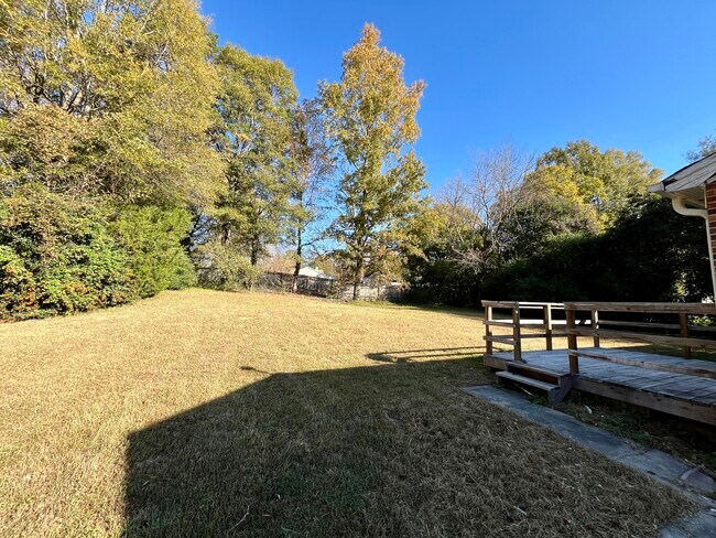 510 Martha Ave, Gastonia, NC 28052 - photo 4