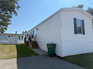 246 Laurel Leah, Oxford, MI 48371