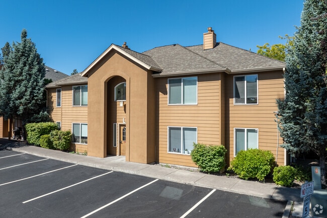 Stone Creek Apartments, Bend, OR 97702 - photo 2
