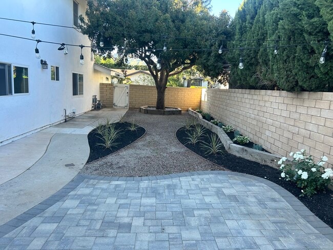 19548 Los Alimos St unit 19546, Porter Ranch, CA 91326 - photo 4