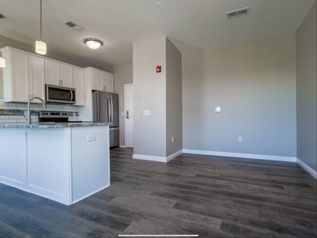 19 W Main St, Lancaster, NY 14086 - photo 4