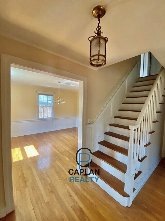 530 Bellevue Rd, New Haven, CT 06511 - photo 4