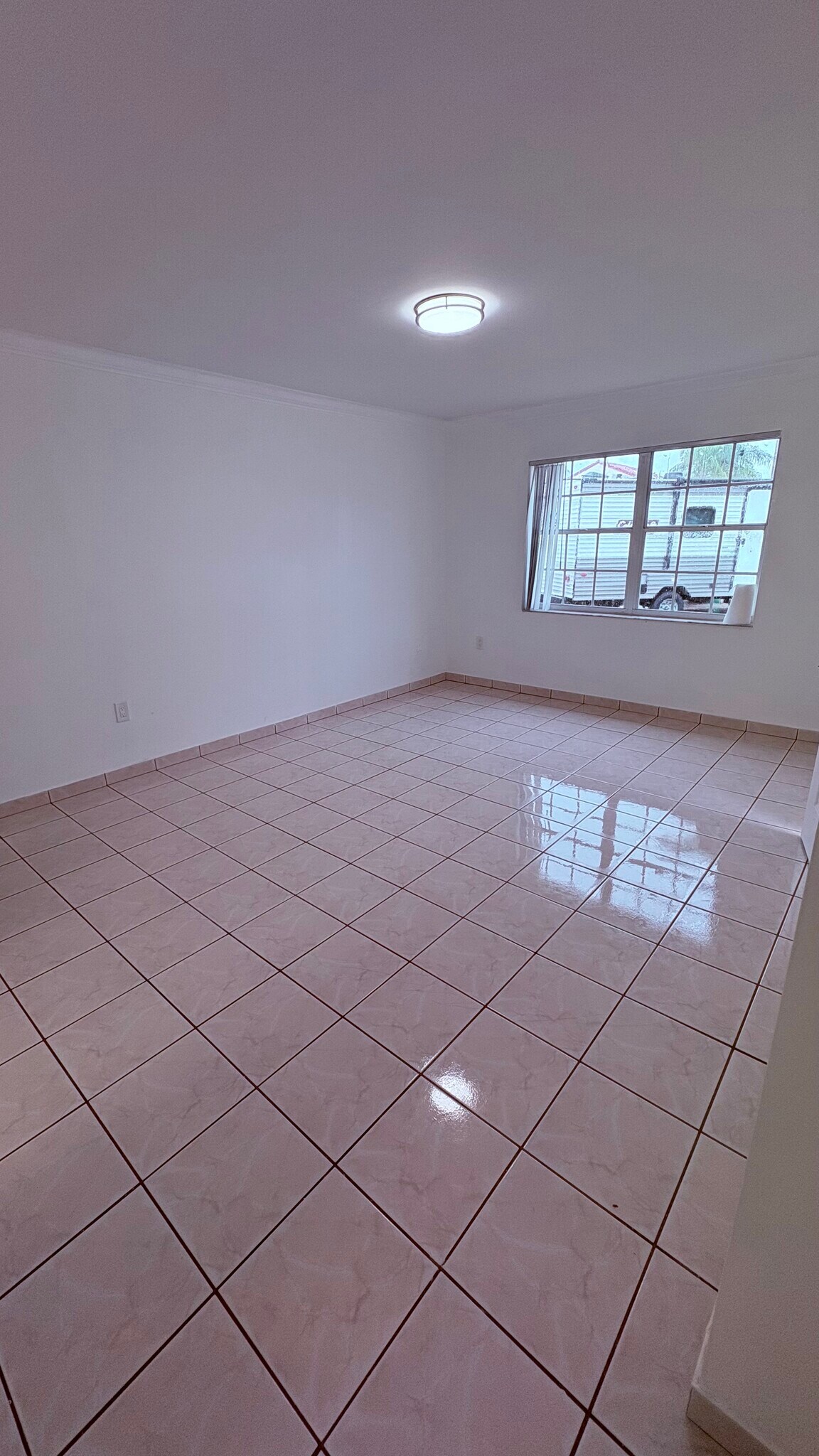 12229 SW 250th St unit Efficiency, Homestead, FL 33032 - photo 1