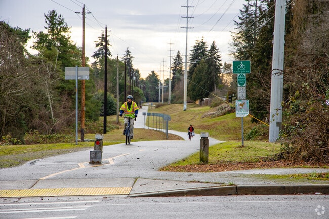 Interurban Trail bicycle path is a well-traversed amenity in Bitter Lake.