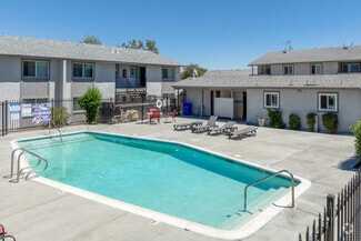 14243 Rodeo Dr, Victorville, CA 92395