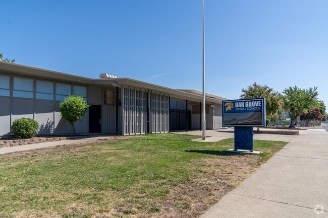 Oak Grove Middle School serves students in the Shadelands community.