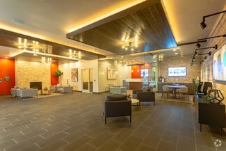 641 W Main St, Sun Prairie, WI 53590