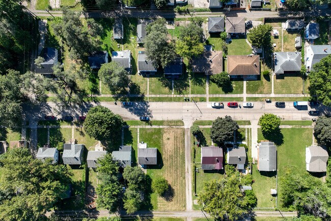 Homes in Kennedy Park are surrounded by mature trees and well maintained yards.
