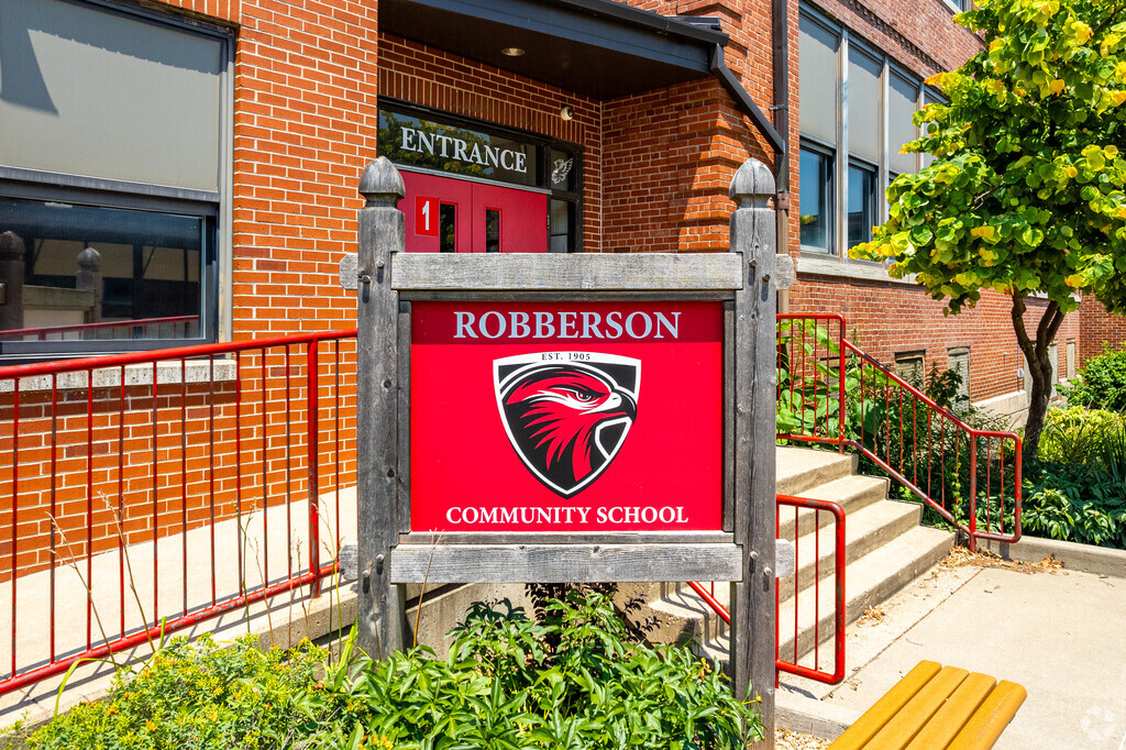 Robberson Community School provides public education for students Kindergarten through 5th grade